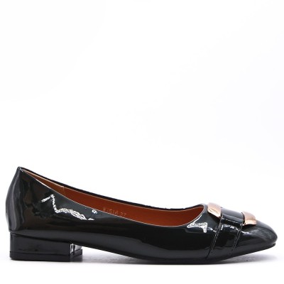 Comfortable faux leather ballerina