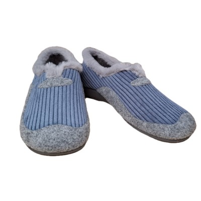 CLOSED BEDROOM SLIPPER FOR WOMEN, GUYS