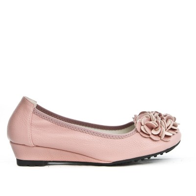 Ballerine confort en simili cuir à motif fleur avec petit talon