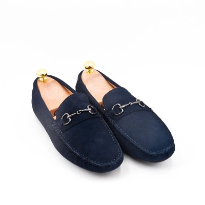 Suede leather men's moccasin with buckle