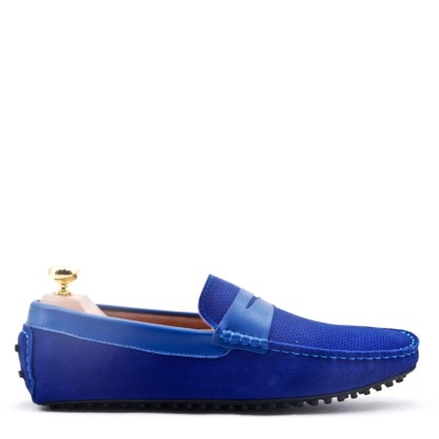 Suede leather moccasin with strap