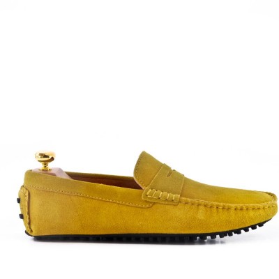 Suede leather moccasin with strap