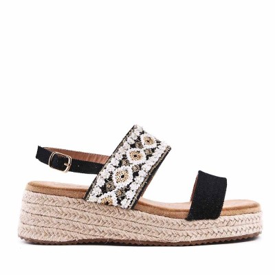 Wedge sandal in mixed materials