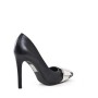 Faux leather pump with heel