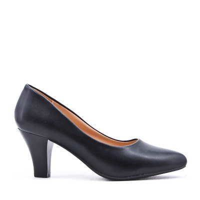 Faux leather pump with heel