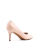 Women's faux leather heeled pumps