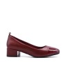 Medium heel pumps in imitation leather for women